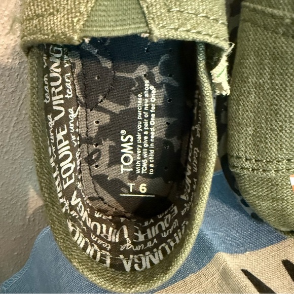 NIB Toms Earthwise Classics Washed Green Slip-Ons “Virunga” Baby/Toddler Size 6 - Picture 6 of 10